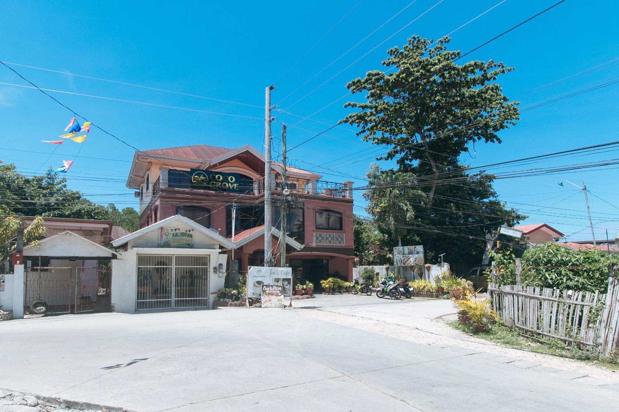 Reddoorz At Coco Grove Tourist Inn Panglao City Exterior foto